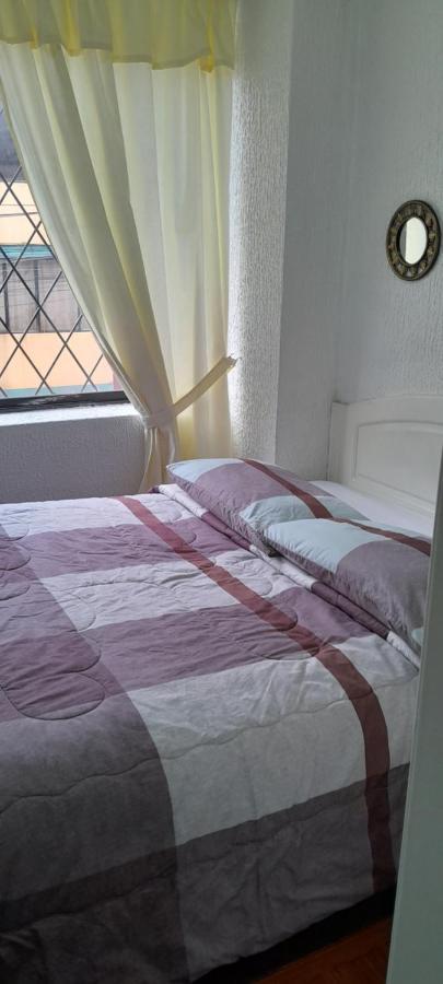 Hostal Brilliant Quito Bagian luar foto