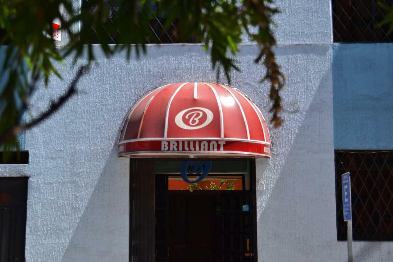 Hostal Brilliant Quito Bagian luar foto